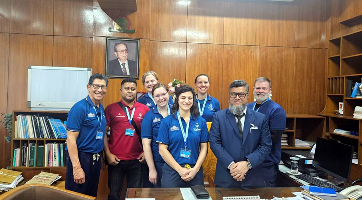 কোটা আন্দোলনে আহতদের চিকিৎসা দিচ্ছে যুক্তরাষ্ট্রের ৮ সদস্যের দল